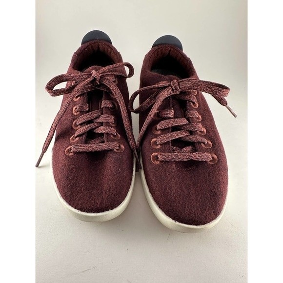 AllBirds merino wool women's sneakers maroon, size 6 - Picture 1 of 9
